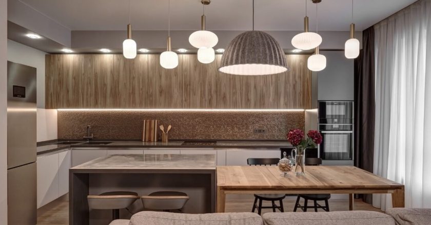 Дизайн кухни-столовой: планировка, зонирование, стиль и материалы