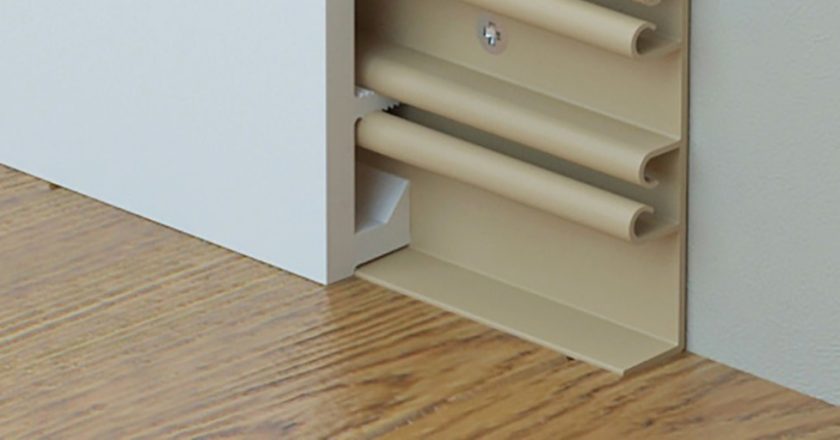 Как выбрать плинтус для ламината: основные типы и критерии выбора