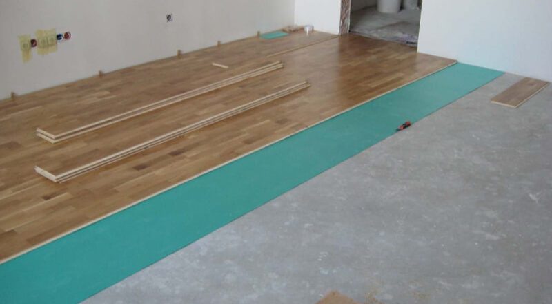 На что укладывать ламинат на бетонный пол