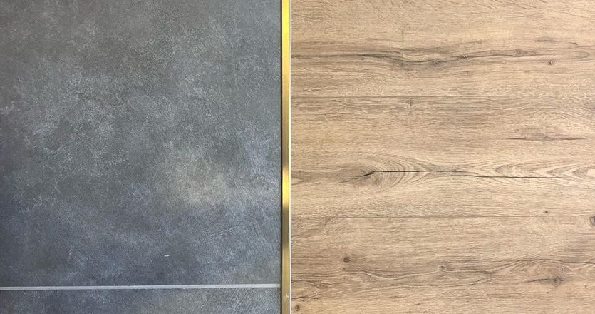 Плитка и ламинат в одном интерьере: как правильно сочетать